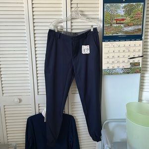 Navy Blue Puma Men’s Golf Pants Size 32x32 jogger/tailored fit